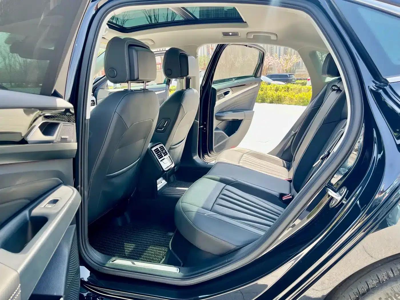 2024 Passat 380TSI Starry Sky Luxury Edition — миниатюра 19
