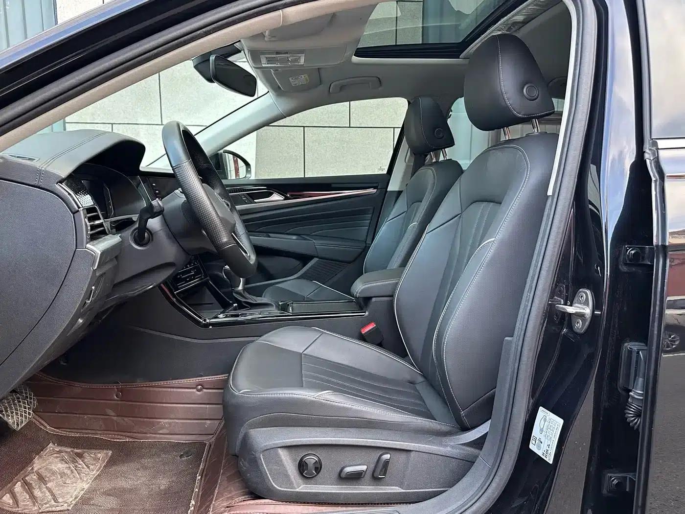 2023 Passat 280TSI Elite Edition — миниатюра 17