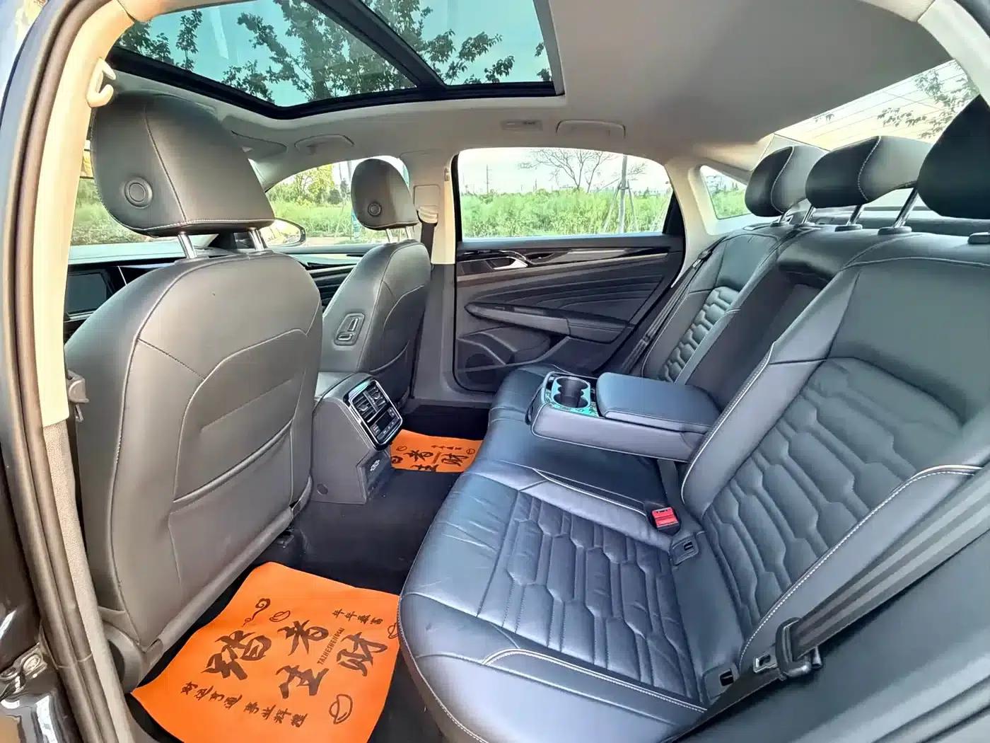 2019 Volkswagen Passat 330TSI Elite Edition (China VI Emission Standard) — миниатюра 12