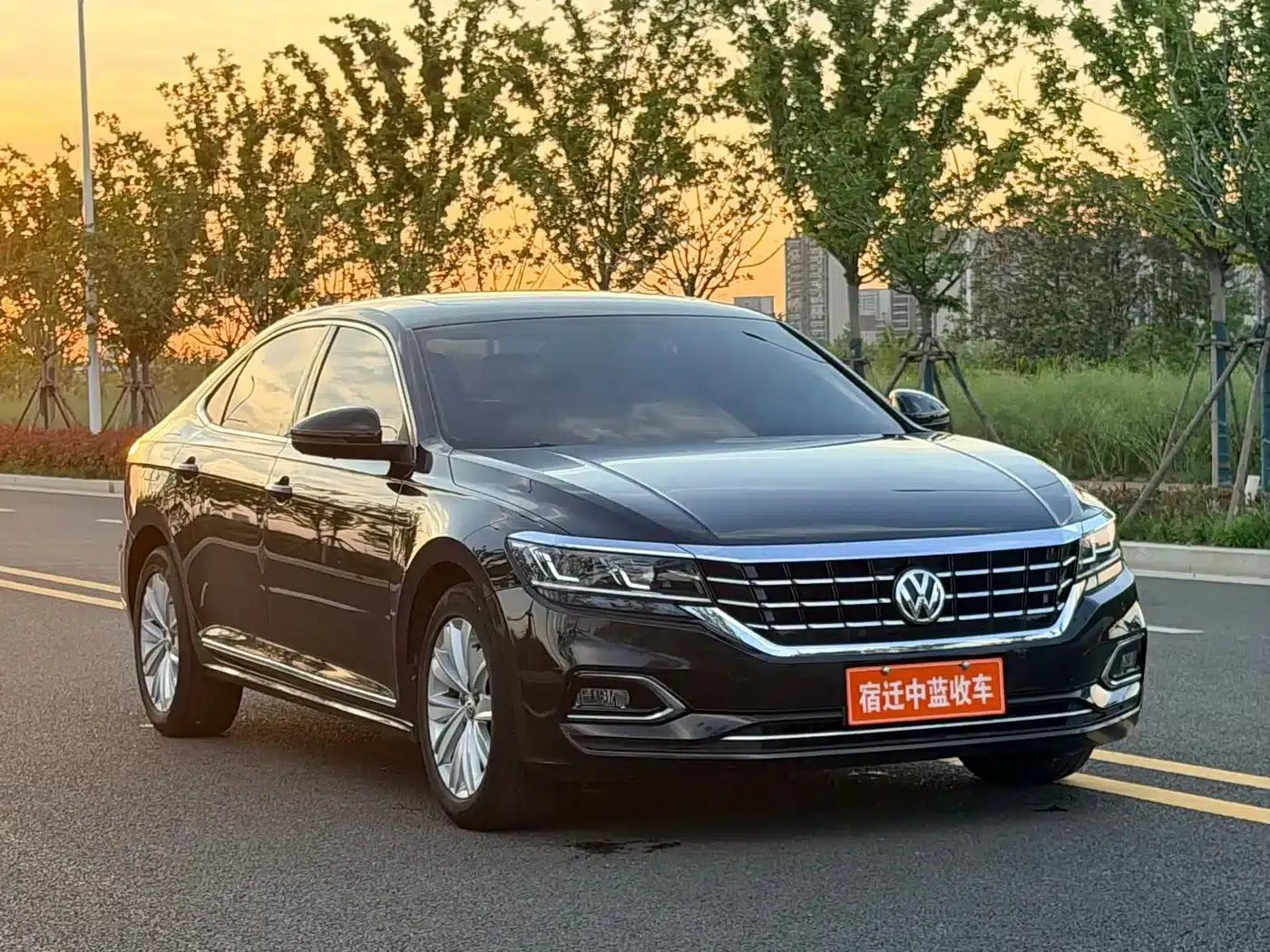 2019 Volkswagen Passat 330TSI Elite Edition (China VI Emission Standard) — миниатюра 3