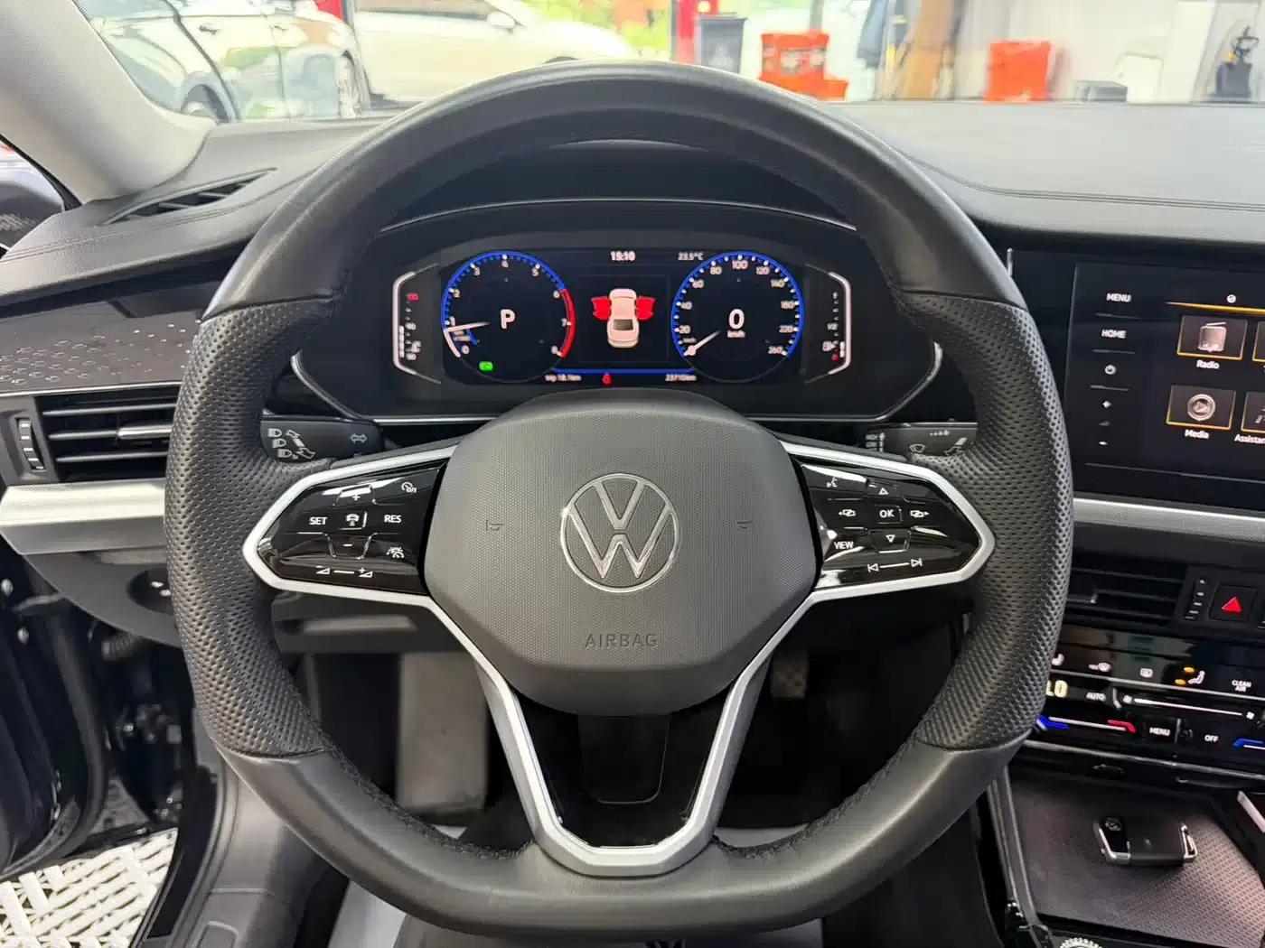 2023 Passat 280TSI Business Edition — миниатюра 16
