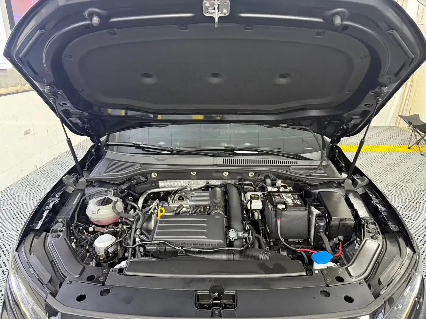 2023 Passat 280TSI Business Edition — миниатюра 24