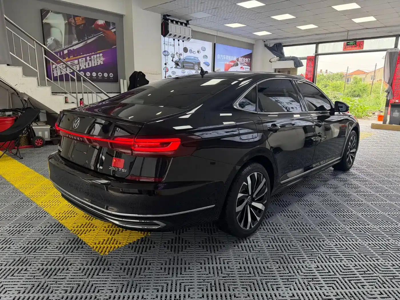 2023 Passat 280TSI Business Edition — миниатюра 9