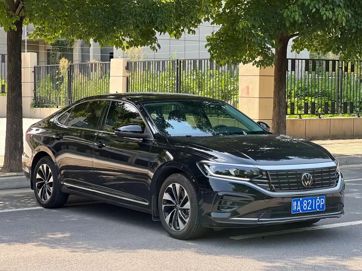 2022 Passat 280TSI Elite Edition — миниатюра 3