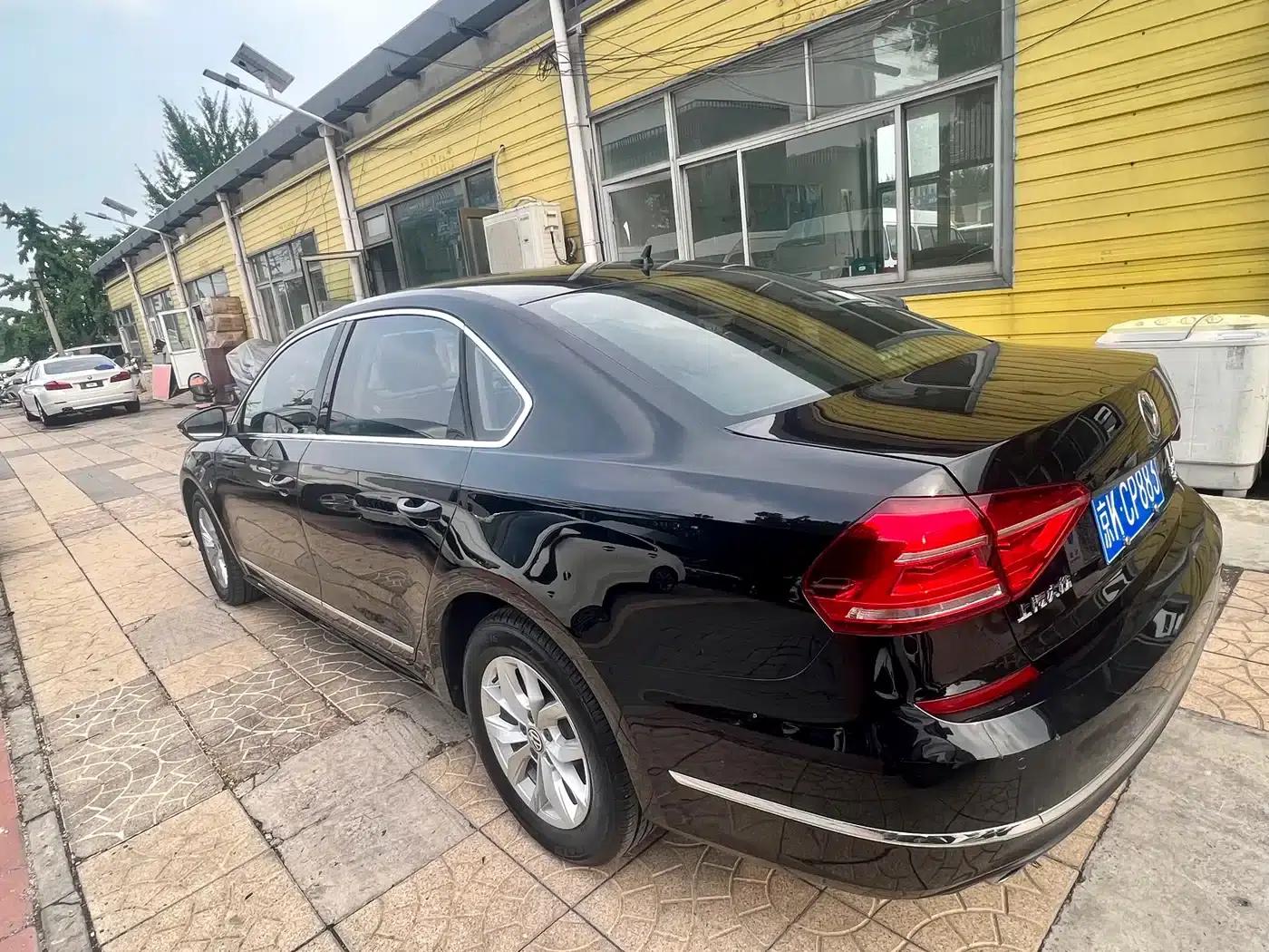 2017 Passat 330TSI DSG Premium Edition — миниатюра 7
