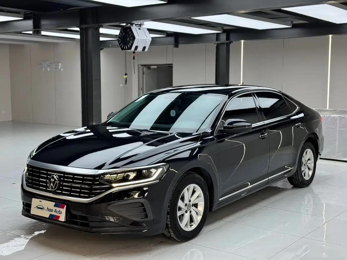 2023 Passat 280TSI Business Edition — миниатюра 1