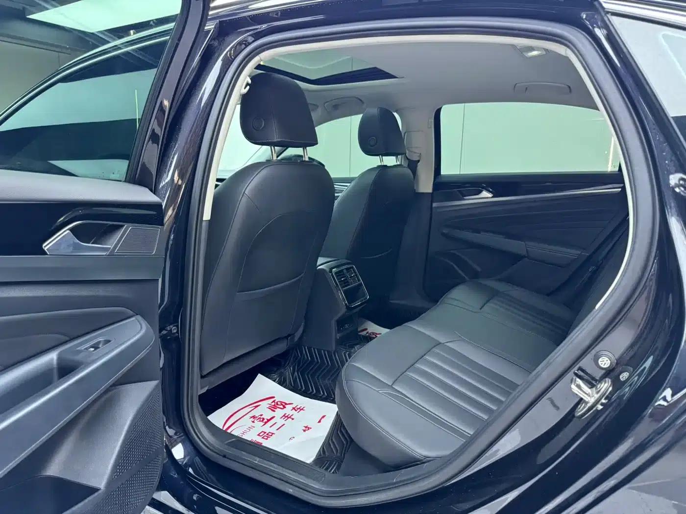 2023 Passat 280TSI Business Edition — миниатюра 7