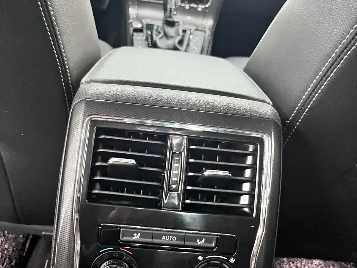 2017 Passat 330TSI DSG Royal Edition — миниатюра 12