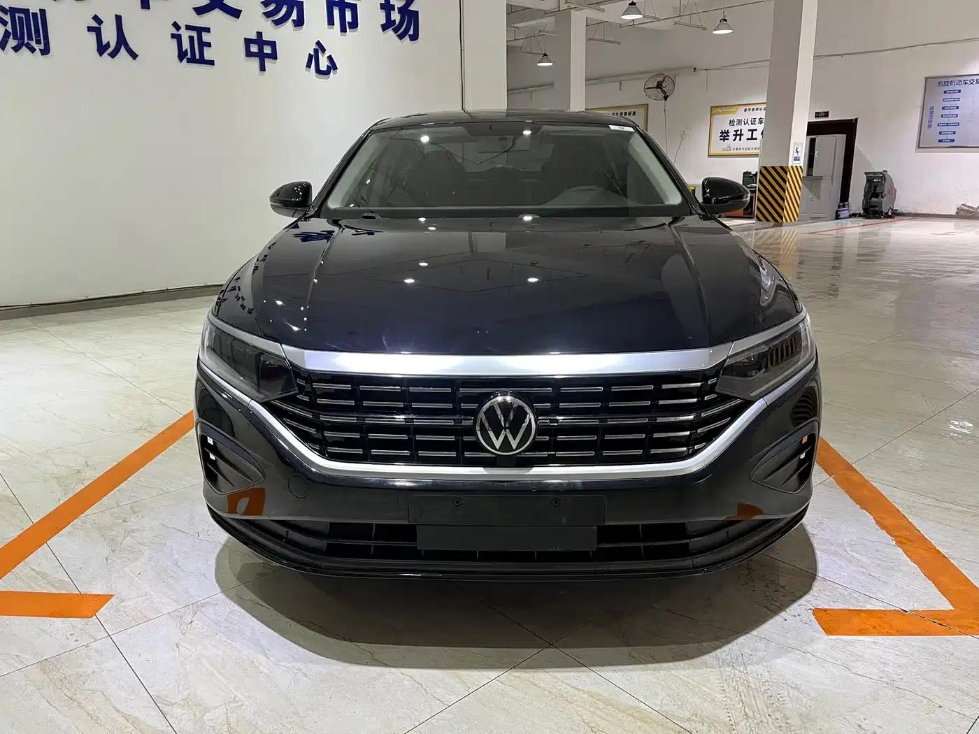 2023 Passat Facelift 280TSI Business Edition — миниатюра 2