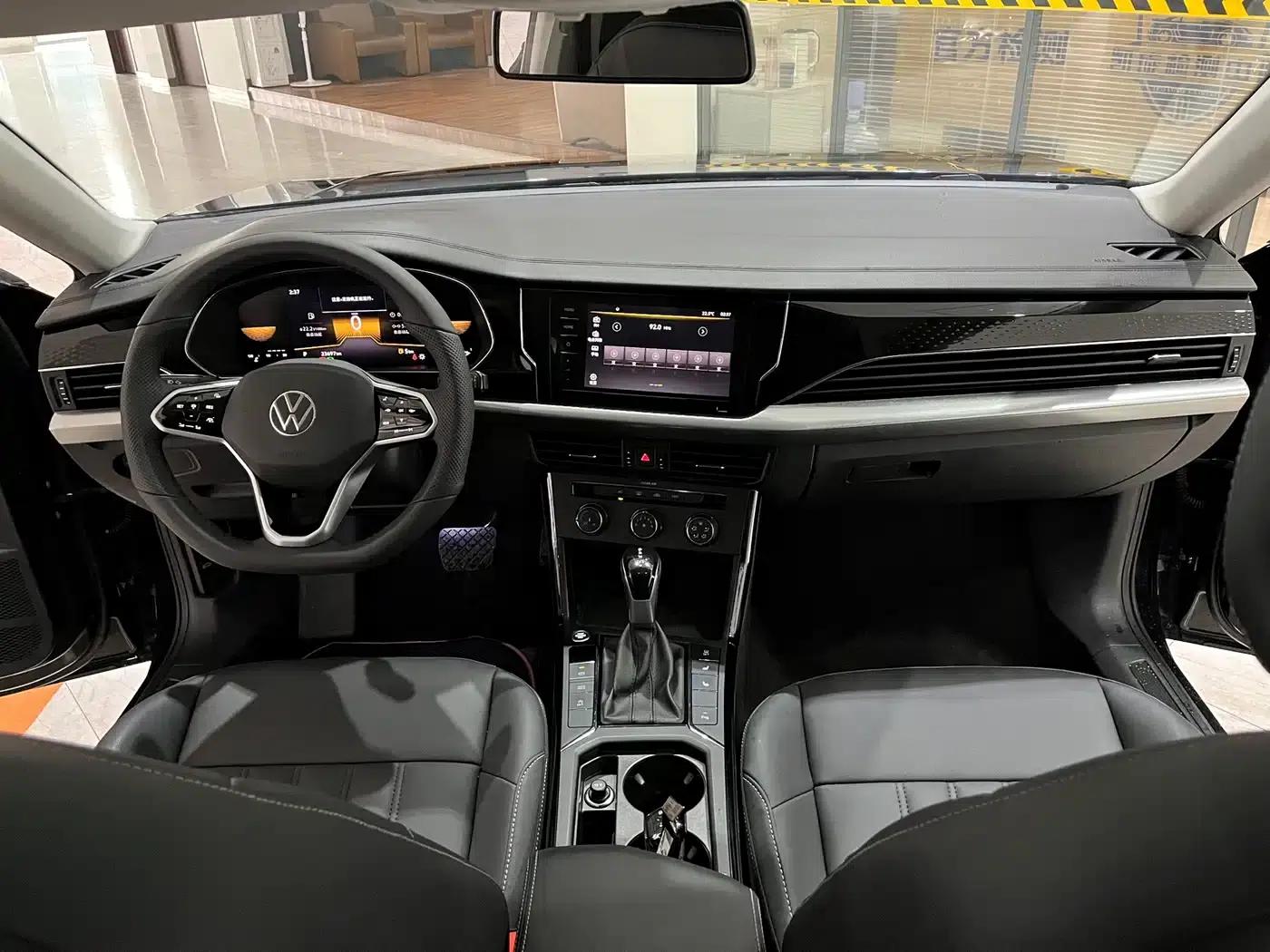 2023 Passat Facelift 280TSI Business Edition — миниатюра 11