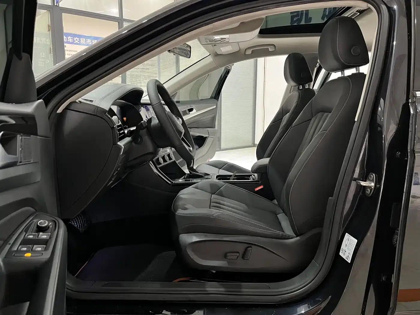 2023 Passat Facelift 280TSI Business Edition — миниатюра 8
