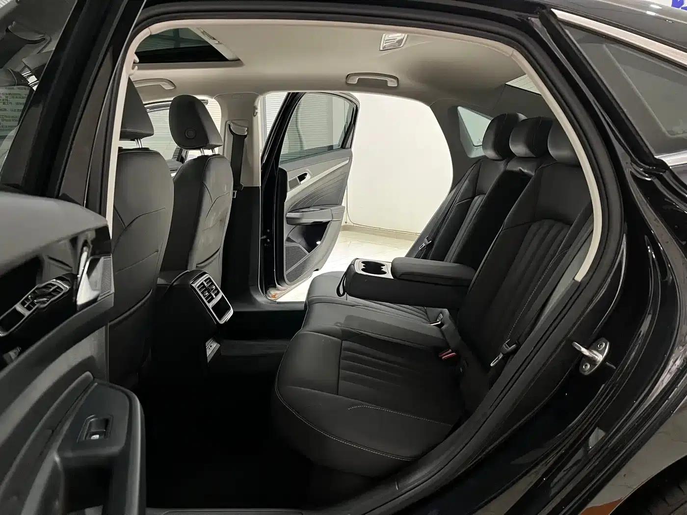 2023 Passat Facelift 280TSI Business Edition — миниатюра 9