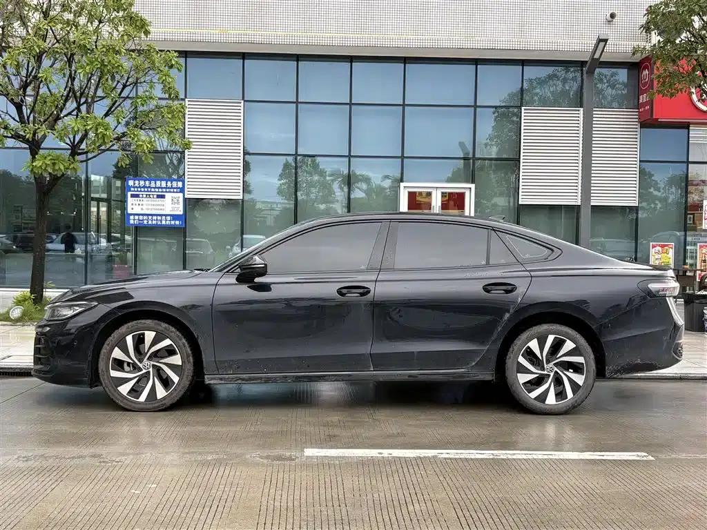 2025 Volkswagen Passat Pro 380TSI Starry Sky Dragon Edition — миниатюра 3