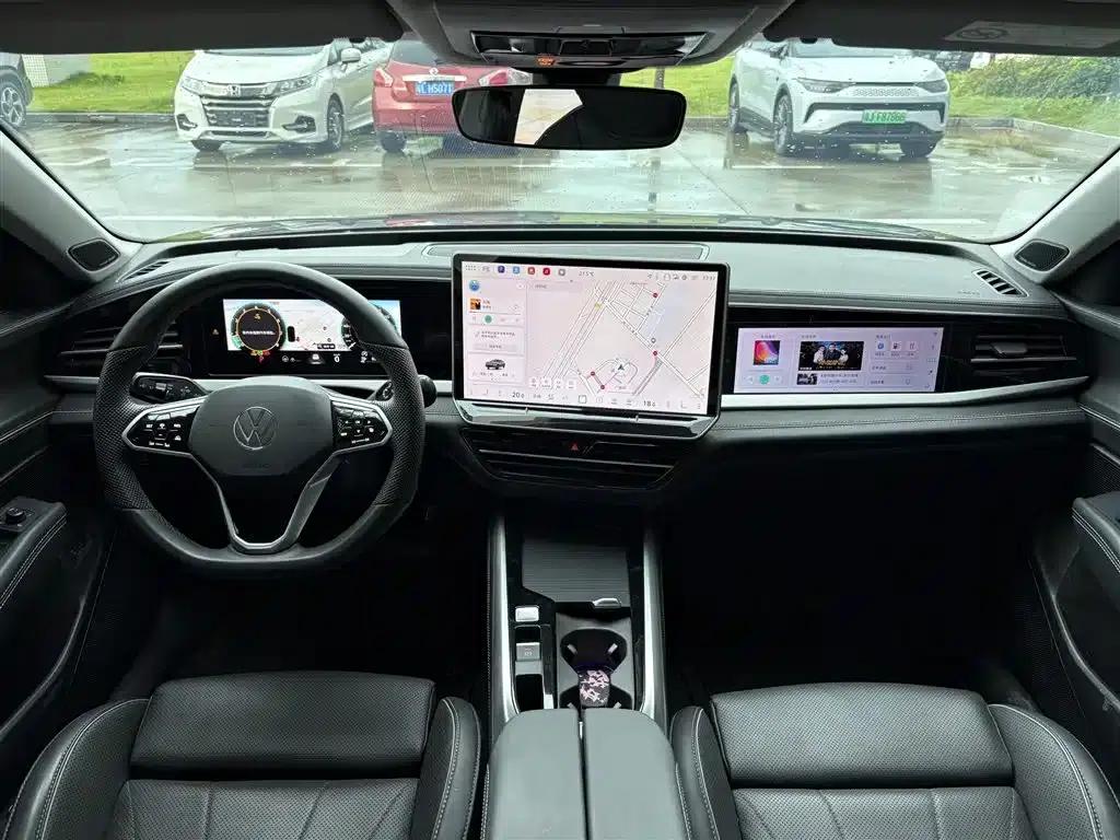 2025 Volkswagen Passat Pro 380TSI Starry Sky Dragon Edition — миниатюра 5