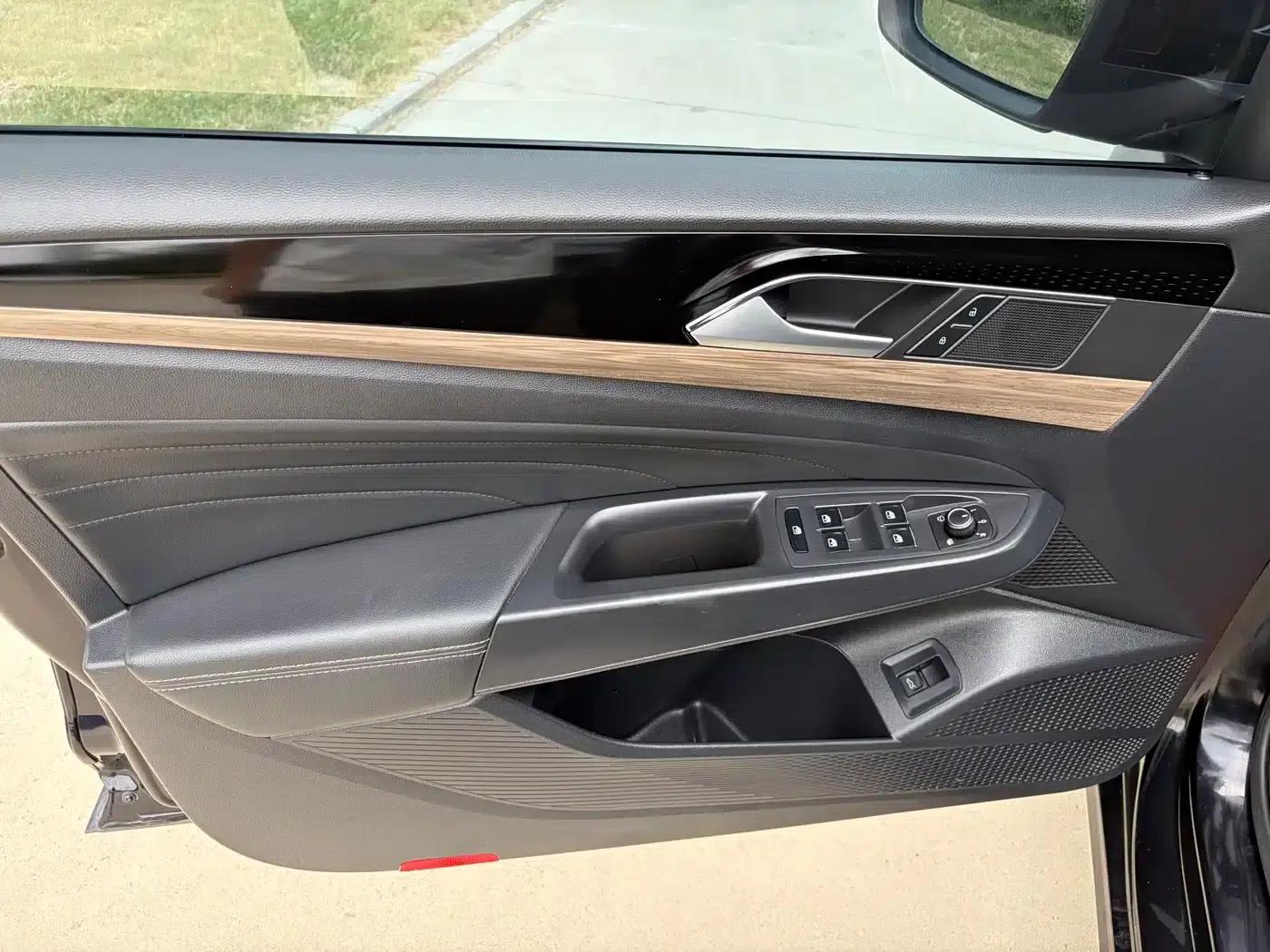 2020 Volkswagen Passat 330TSI Luxury Edition (China VI Emission Standard) — миниатюра 13