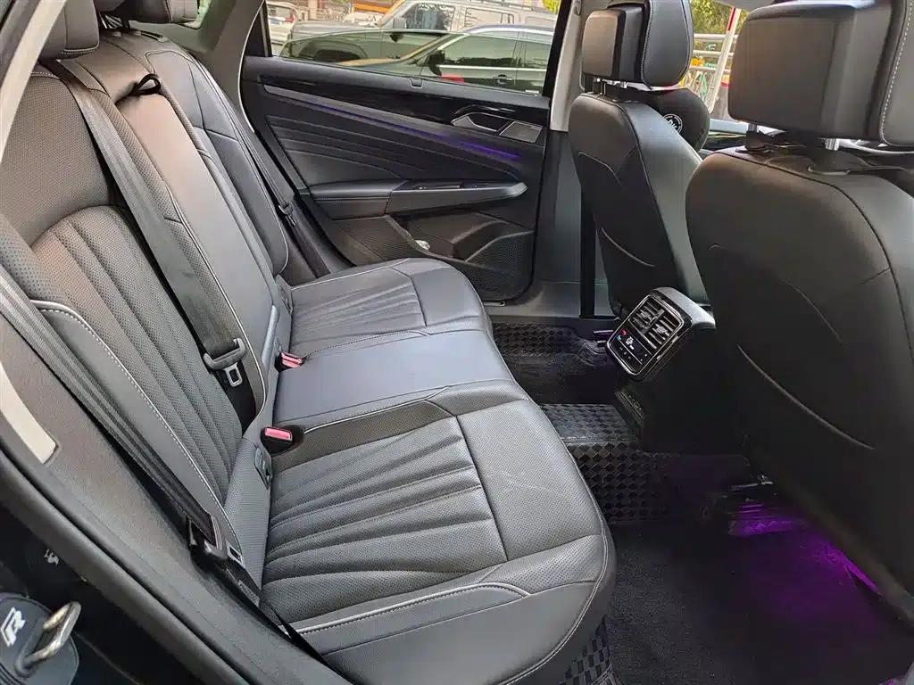 2024 Passat 380TSI Luxury Edition — миниатюра 11