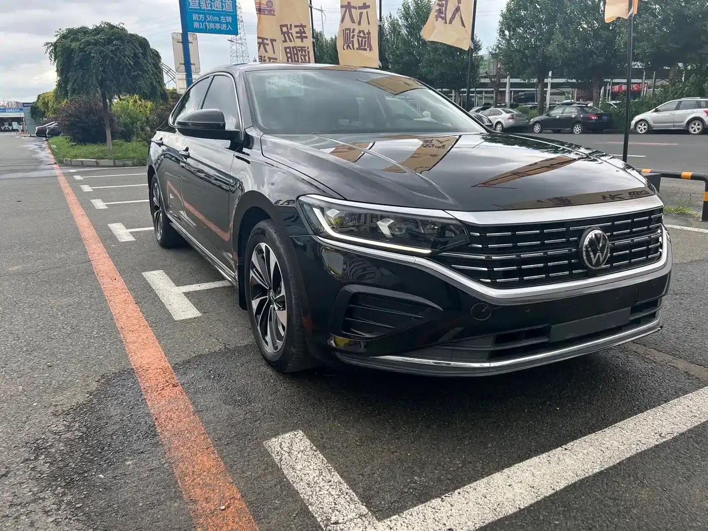 2023 Passat 280TSI Elite Edition — миниатюра 2