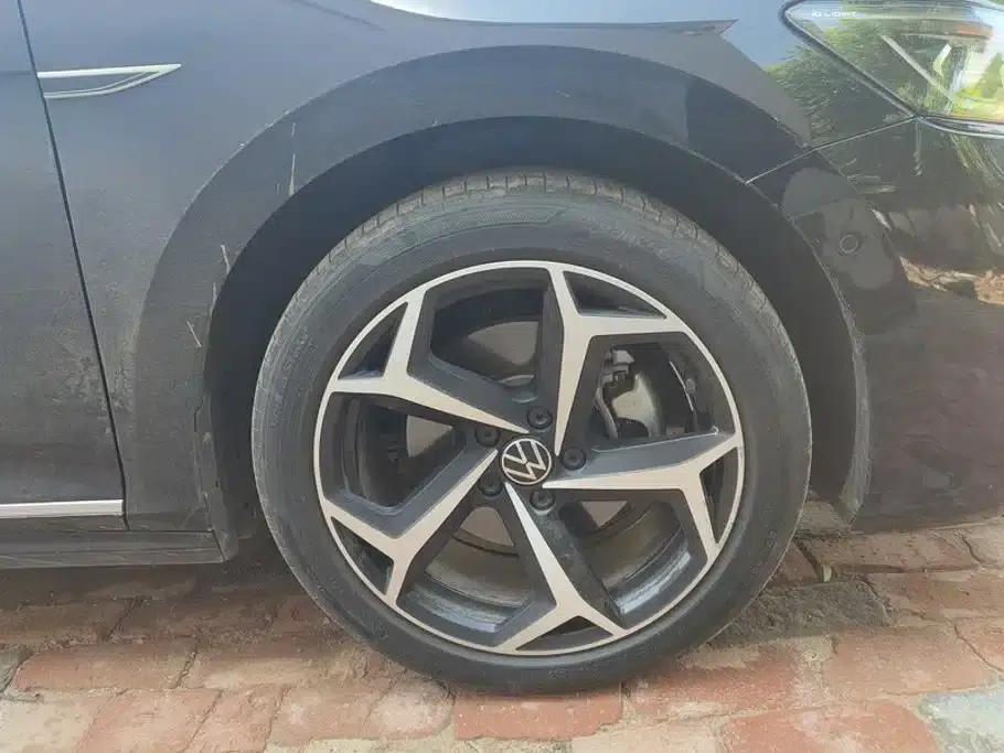 2025 Volkswagen Passat Outstanding Edition 380TSI Starry Sky Dragon Edition — миниатюра 6