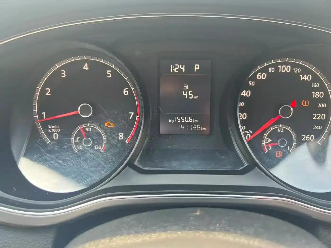 2015 Passat 1.8TSI Automatic Premium Edition — миниатюра 6