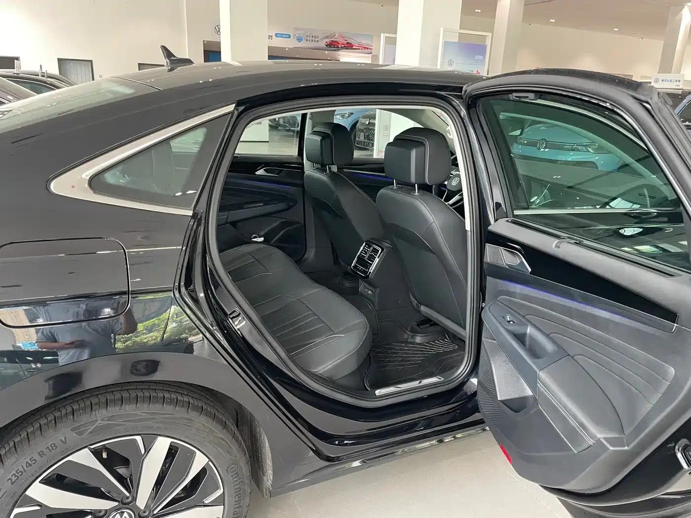 2025 Volkswagen Passat Outstanding Edition 380TSI Starry Sky Dragon Edition — миниатюра 5