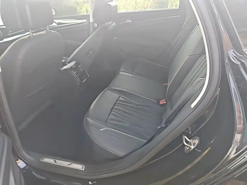 2022 Volkswagen Passat 330TSI Starry Sky Luxury Edition — миниатюра 17
