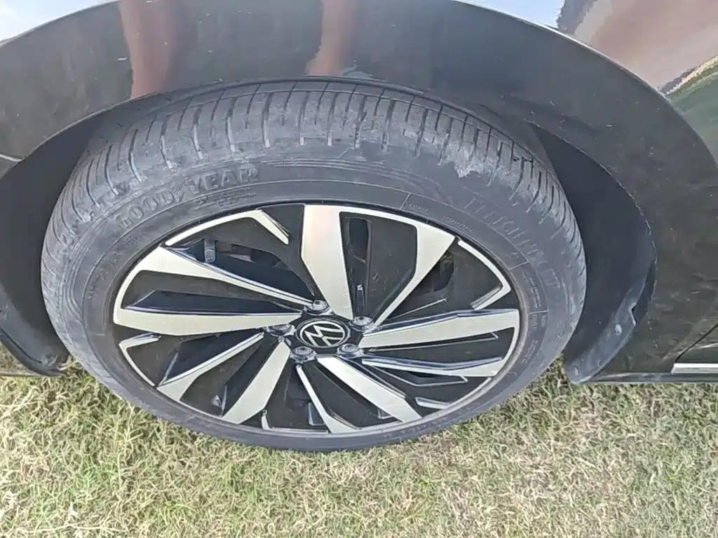 2022 Volkswagen Passat 330TSI Starry Sky Luxury Edition — миниатюра 23