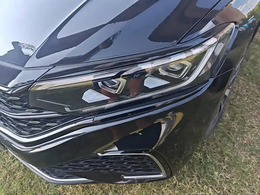 2022 Volkswagen Passat 330TSI Starry Sky Luxury Edition — миниатюра 24