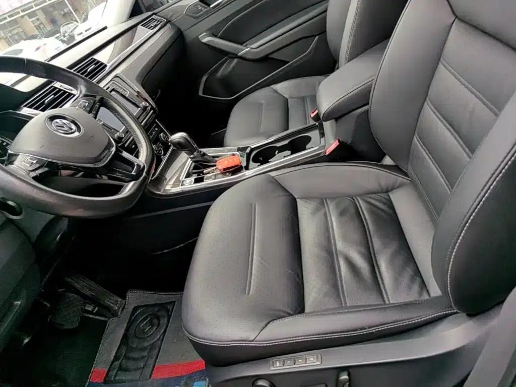 2016 Passat 330TSI DSG Royal Edition — миниатюра 15