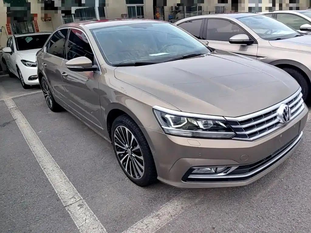 2016 Passat 330TSI DSG Royal Edition — миниатюра 4