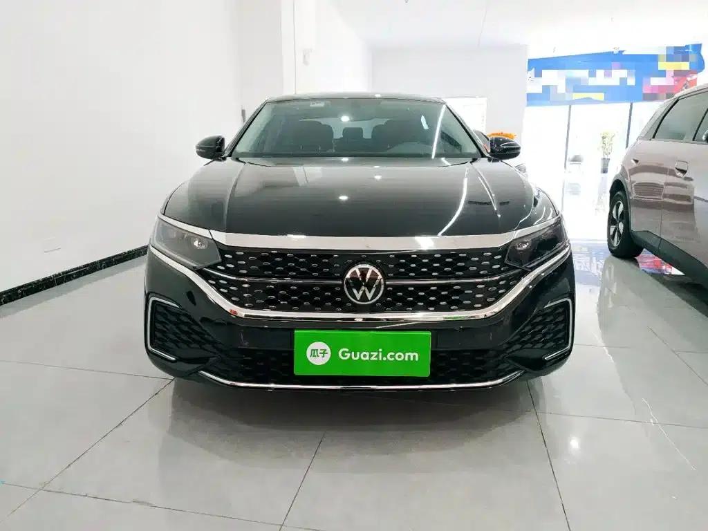 2024 Passat 380TSI Starry Sky Dragon Edition — миниатюра 3