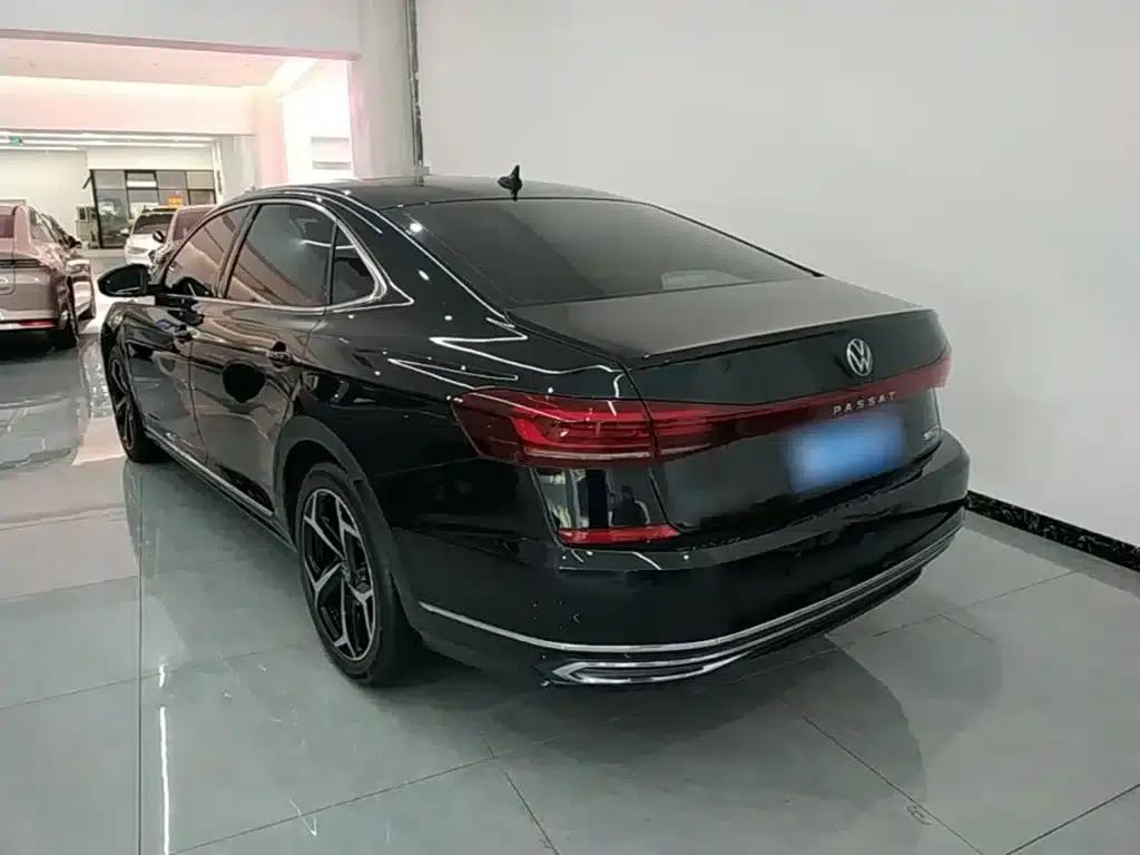 2024 Passat 380TSI Starry Sky Dragon Edition — миниатюра 5