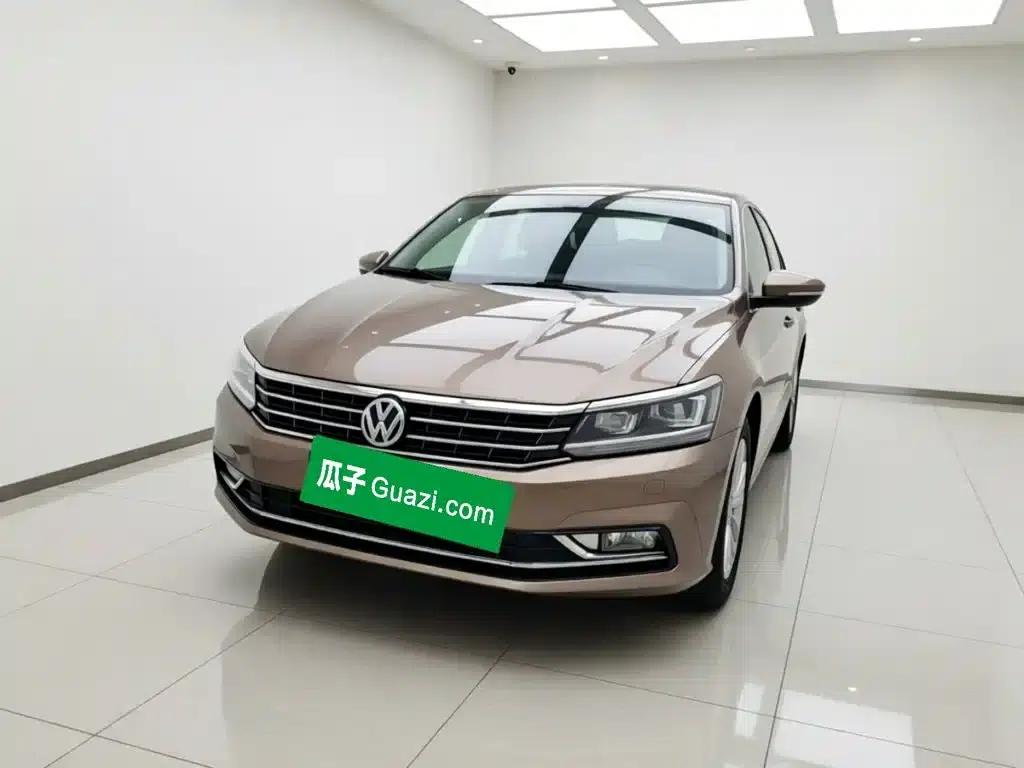 2016 Passat 330TSI DSG Premium Edition — миниатюра 1
