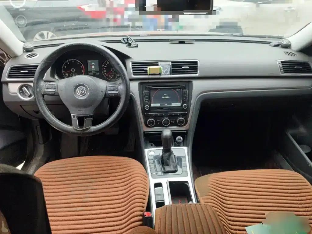 2014 Passat 1.8TSI DSG Royal Navigation Edition — миниатюра 13