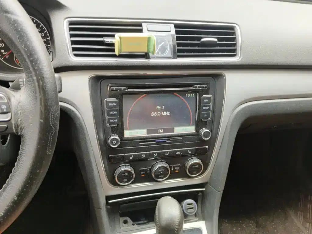 2014 Passat 1.8TSI DSG Royal Navigation Edition — миниатюра 6