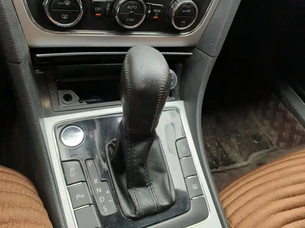 2014 Passat 1.8TSI DSG Royal Navigation Edition — миниатюра 7