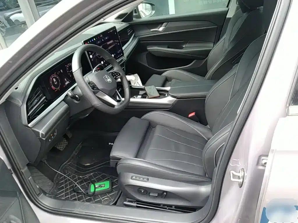 2025 Passat Pro 380TSI Starry Dragon Edition — миниатюра 15