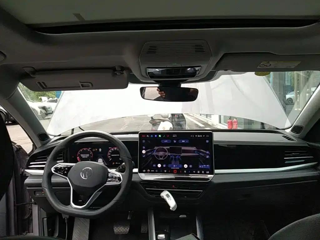 2025 Passat Pro 380TSI Starry Dragon Edition — миниатюра 18