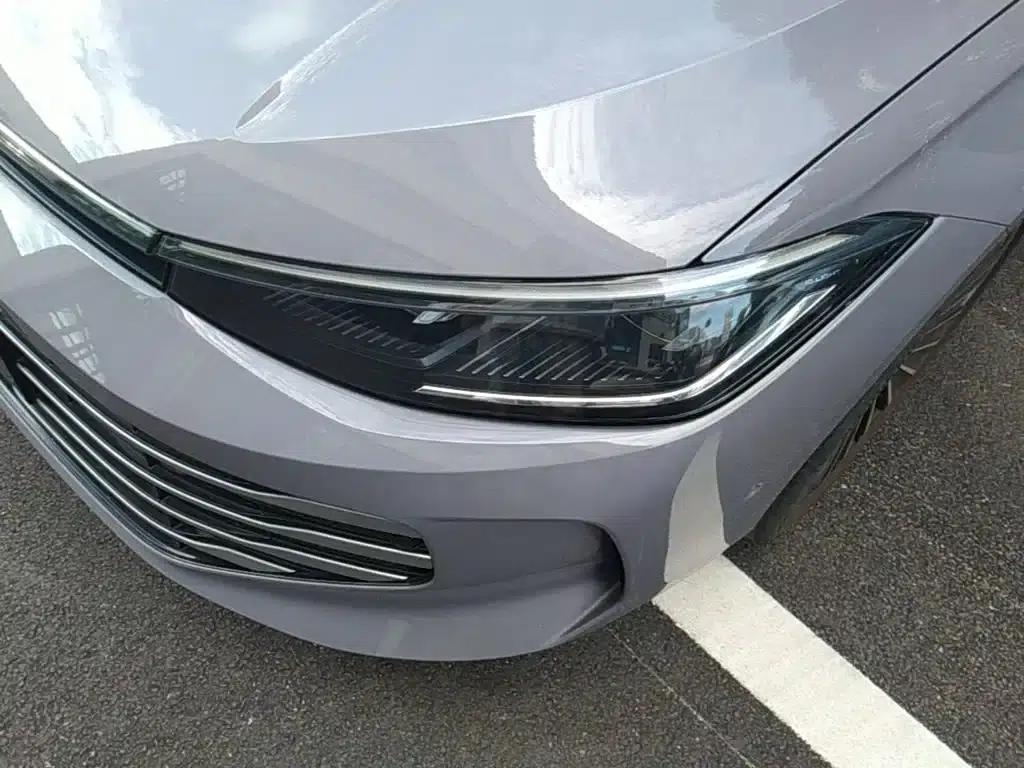 2025 Passat Pro 380TSI Dragon Edition — миниатюра 24