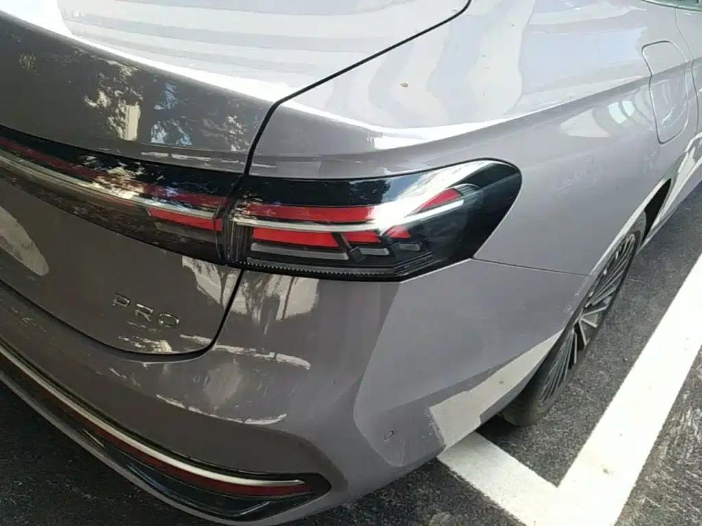2025 Passat Pro 380TSI Dragon Edition — миниатюра 8