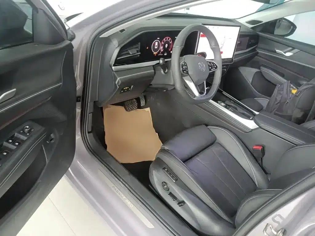2025 Passat Pro 380TSI Dragon Edition — миниатюра 23