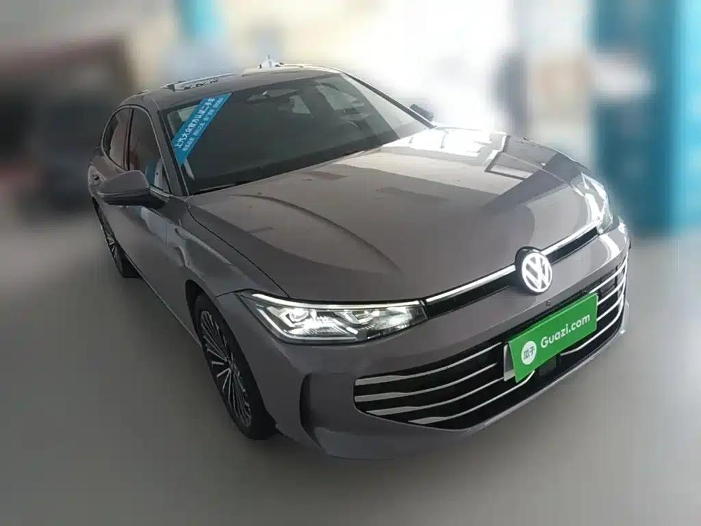 2025 Passat Pro 380TSI Dragon Edition — миниатюра 7