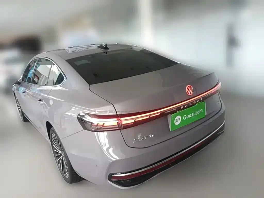 2025 Passat Pro 380TSI Dragon Edition — миниатюра 9
