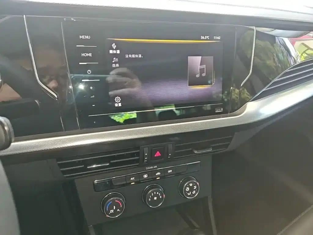 2025 Passat Outstanding Edition 280TSI Business Version — миниатюра 20