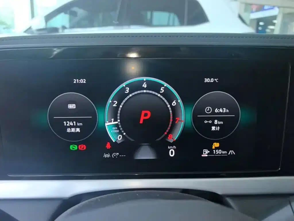 2025 Passat Pro 380TSI Dragon Edition — миниатюра 12
