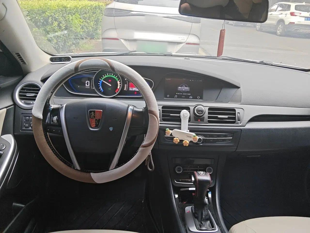 Roewe e550 2016 Flagship Edition — миниатюра 9
