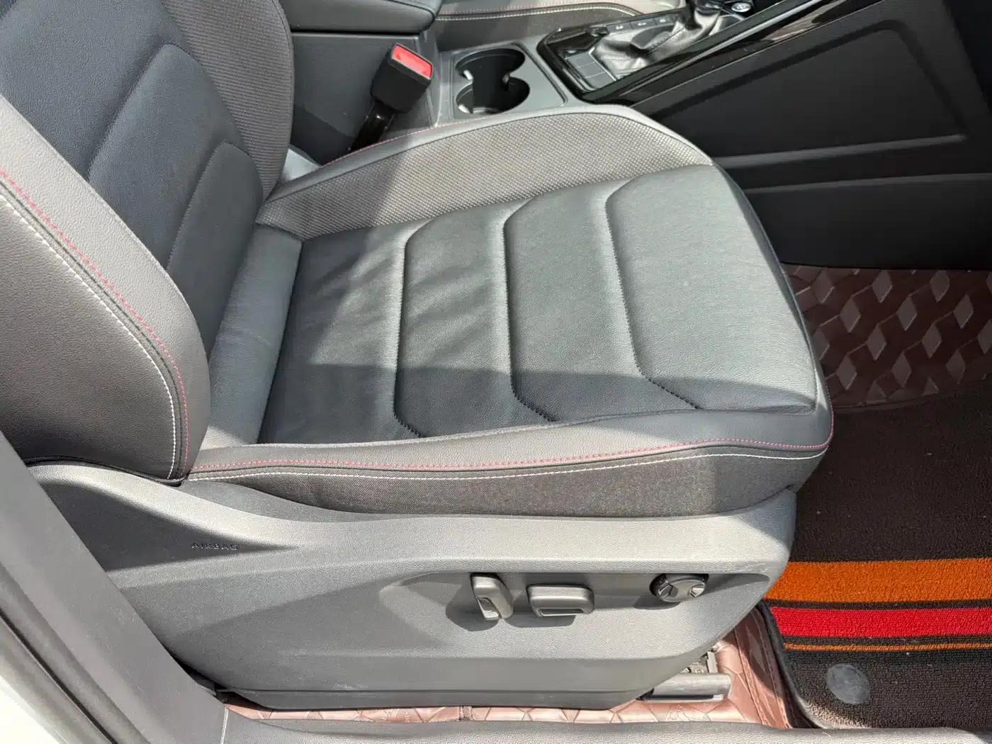 Tayron 2022 280TSI 2WD Luxury Intelligent Edition — миниатюра 21