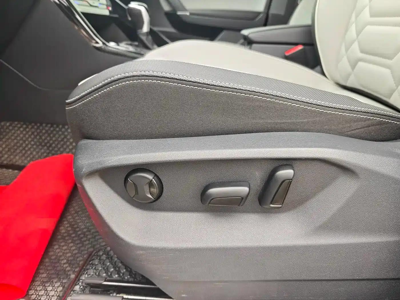 Tayron 2023 280TSI 2WD Luxury Plus Advanced Edition — миниатюра 20