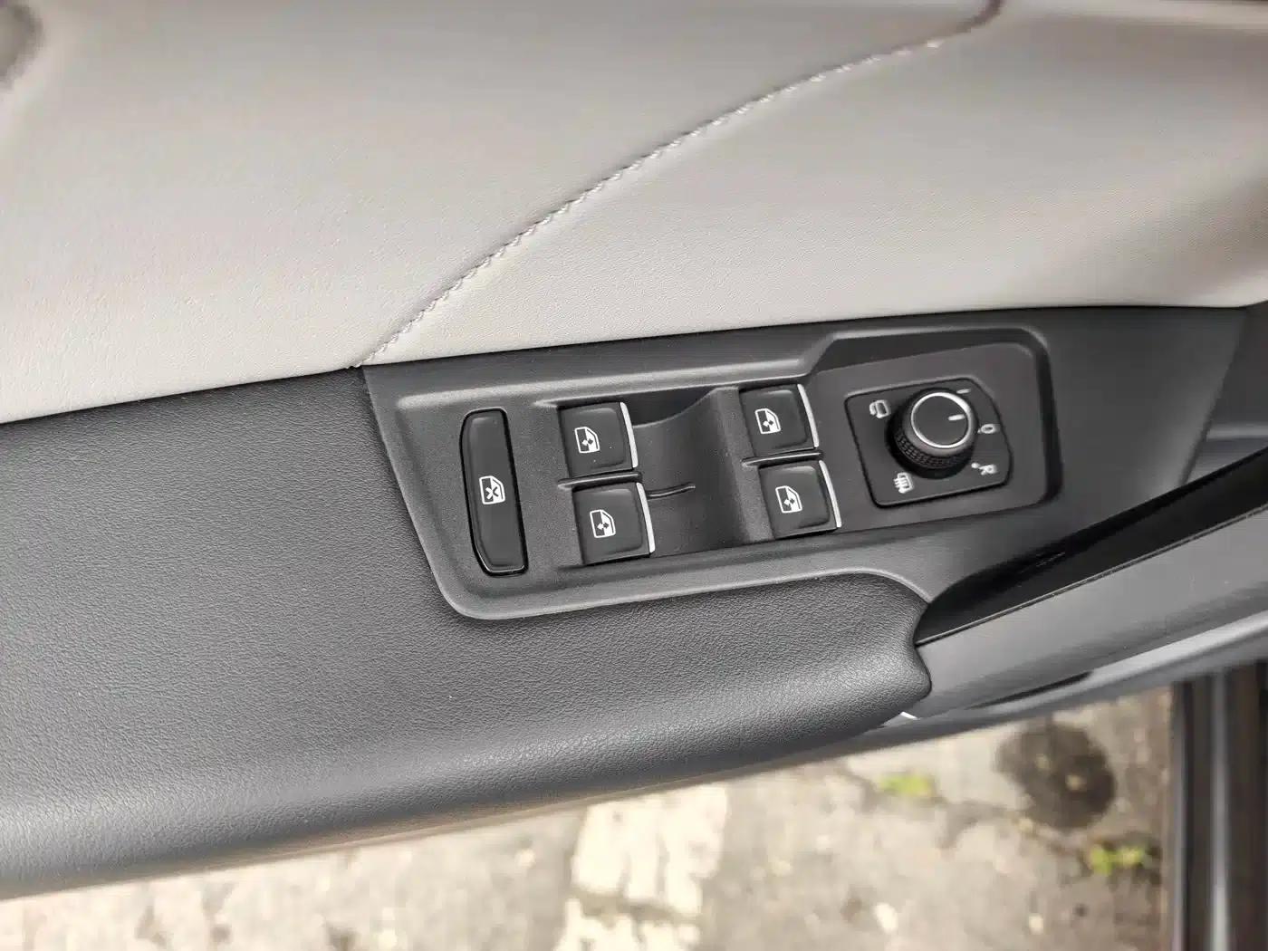 Tayron 2023 280TSI 2WD Luxury Plus Advanced Edition — миниатюра 21