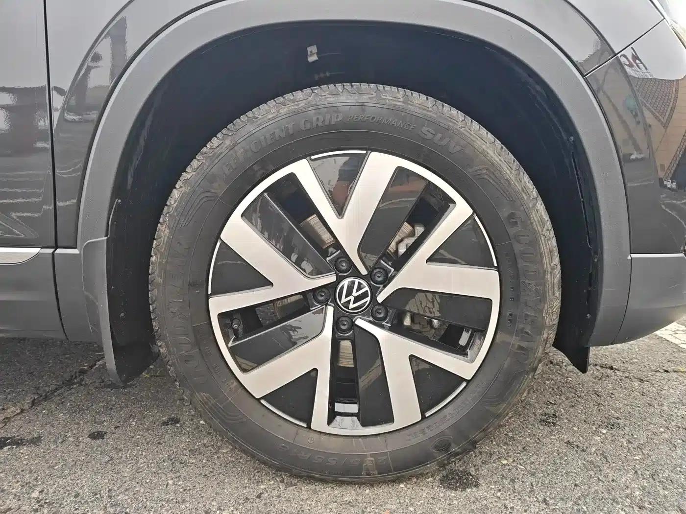 Tayron 2023 280TSI 2WD Luxury Plus Advanced Edition — миниатюра 8