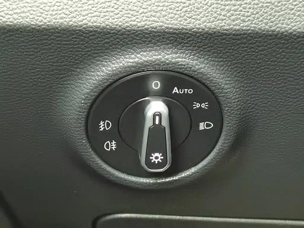 Tayron 2021 280TSI 2WD Luxury Intelligent Edition — миниатюра 21